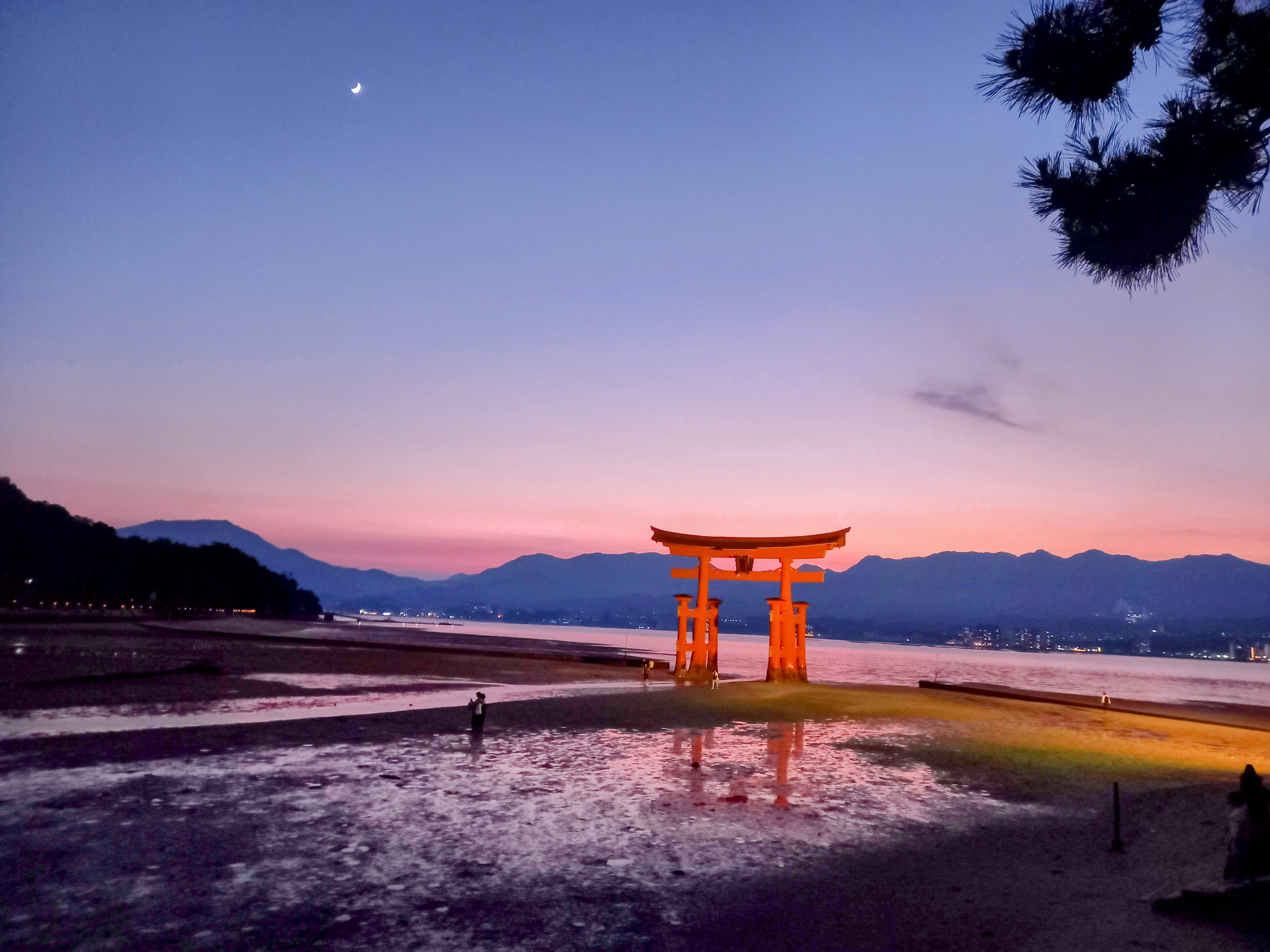 Itsukushima Shrine (Miyajima) 
